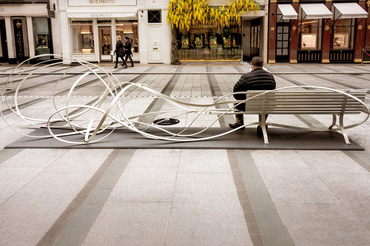 Spaghetti bench by Pablo Reinoso